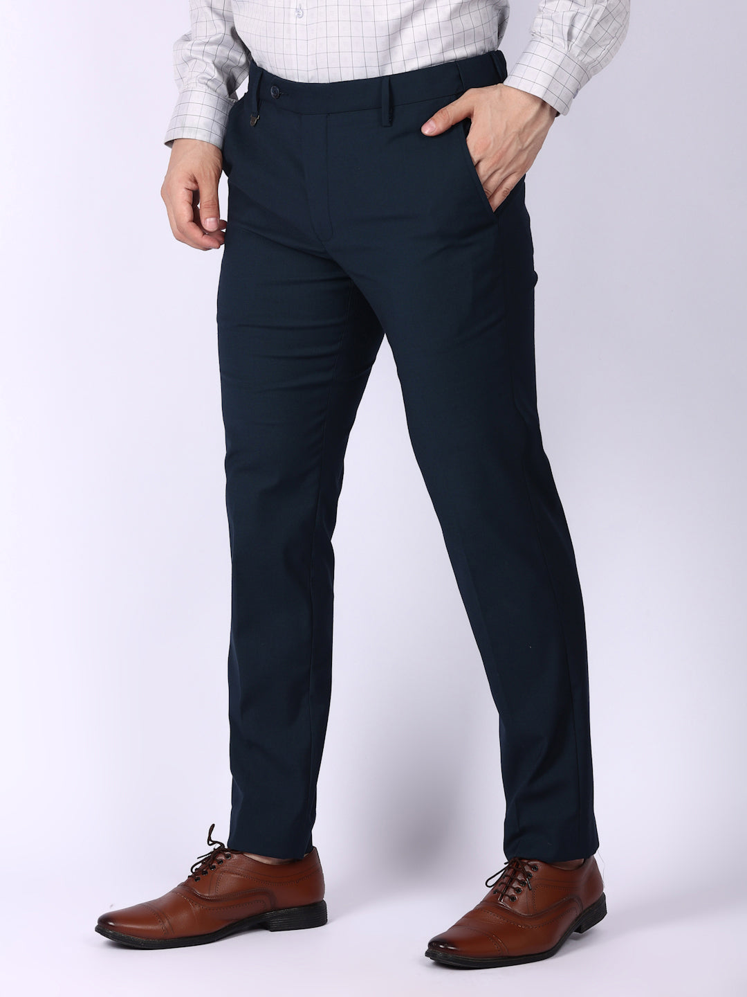 Black Solid Regular Fit Formal Trousers