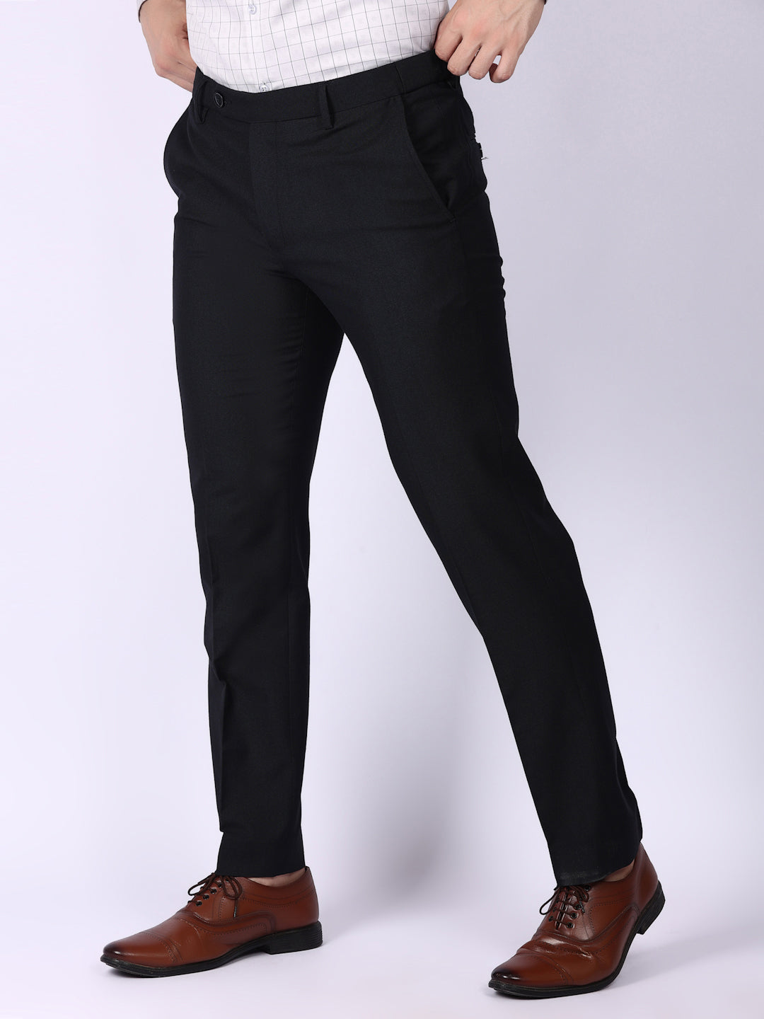 Black Solid Regular Fit Formal Trousers